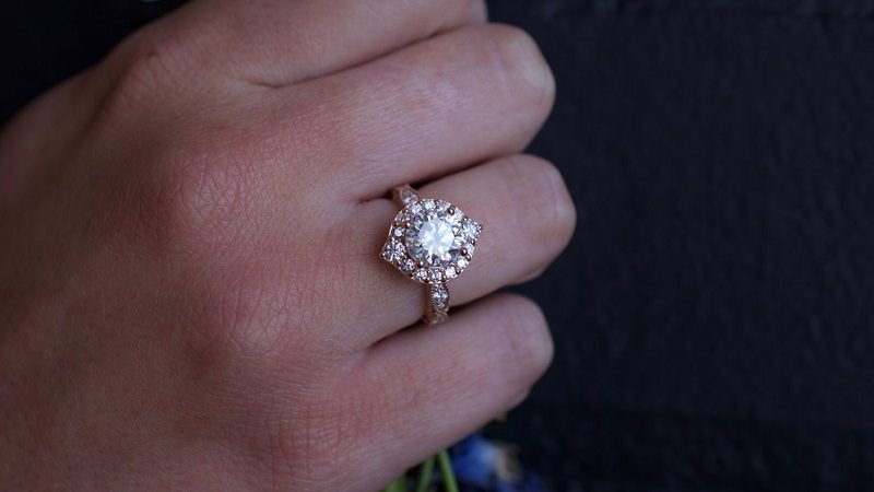 Moissanite Engagement Rings Can Be A Great Choice