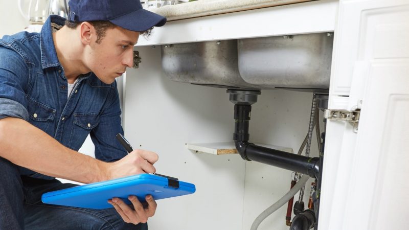 Top Tips While Choosing Right Plumbing Service