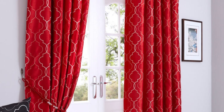  Advantages of curtain installation services: