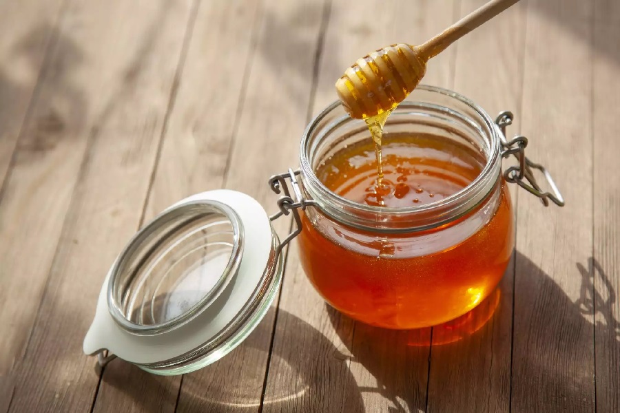 What are the benefits of purchasing honey jars bulk?